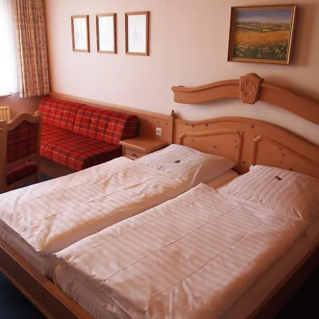 Parkhotel Zum Stern 4*