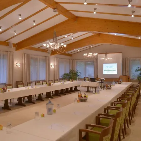 Parkhotel Zum Stern Hotel 4*